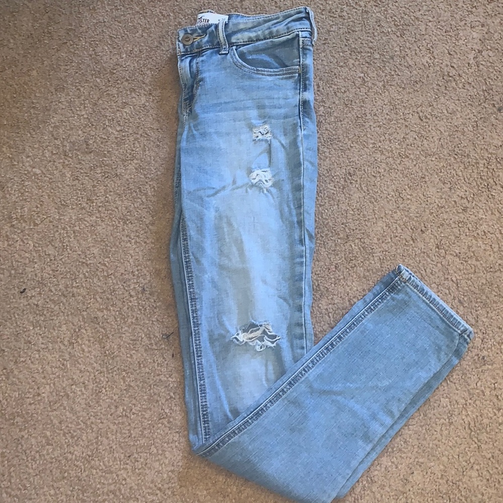 Hollister skinny jeans